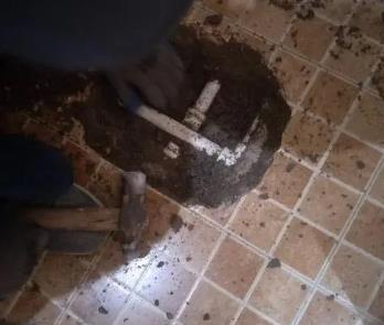 固阳卫生间漏水维修公司为您分享下卫生间渗水如何处理及注意事项